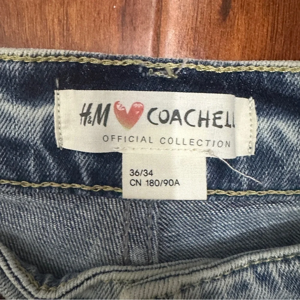 HM Coachella  Denim Jeans Pants Distressed Size 36X34